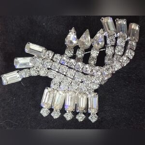 Vintage Silver Rhinestone Brooch